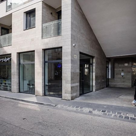Stylish And Cozy Studio In The Heart Of The City Leilighet Budapest Eksteriør bilde